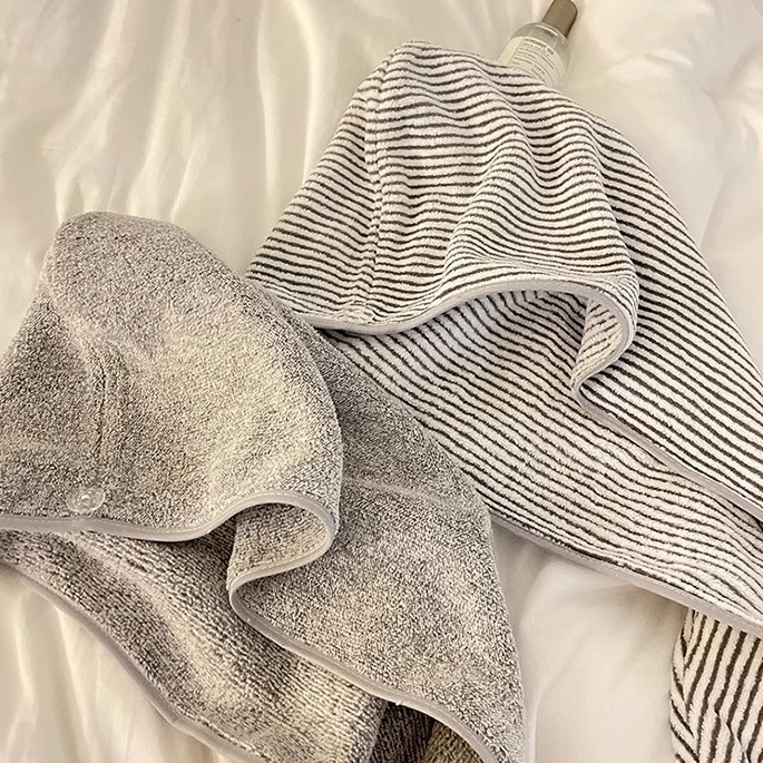 ผ้าเช็ดผมไมโครไฟเบอร์ลายทาง ซึ - Spa Towel บทวิจารณ์และราคา
